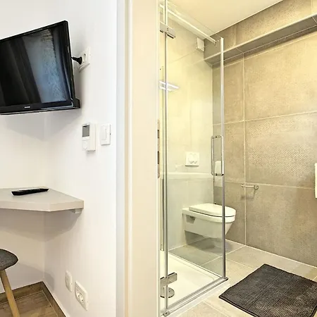 בית נופש Lori Nova Vas (Porec)