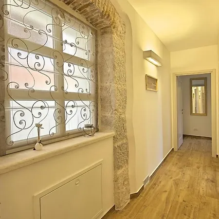 Lori בית נופש Nova Vas (Porec)