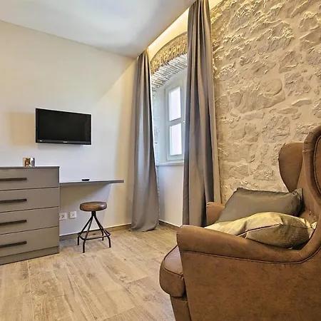 Lori בית נופש Nova Vas (Porec)